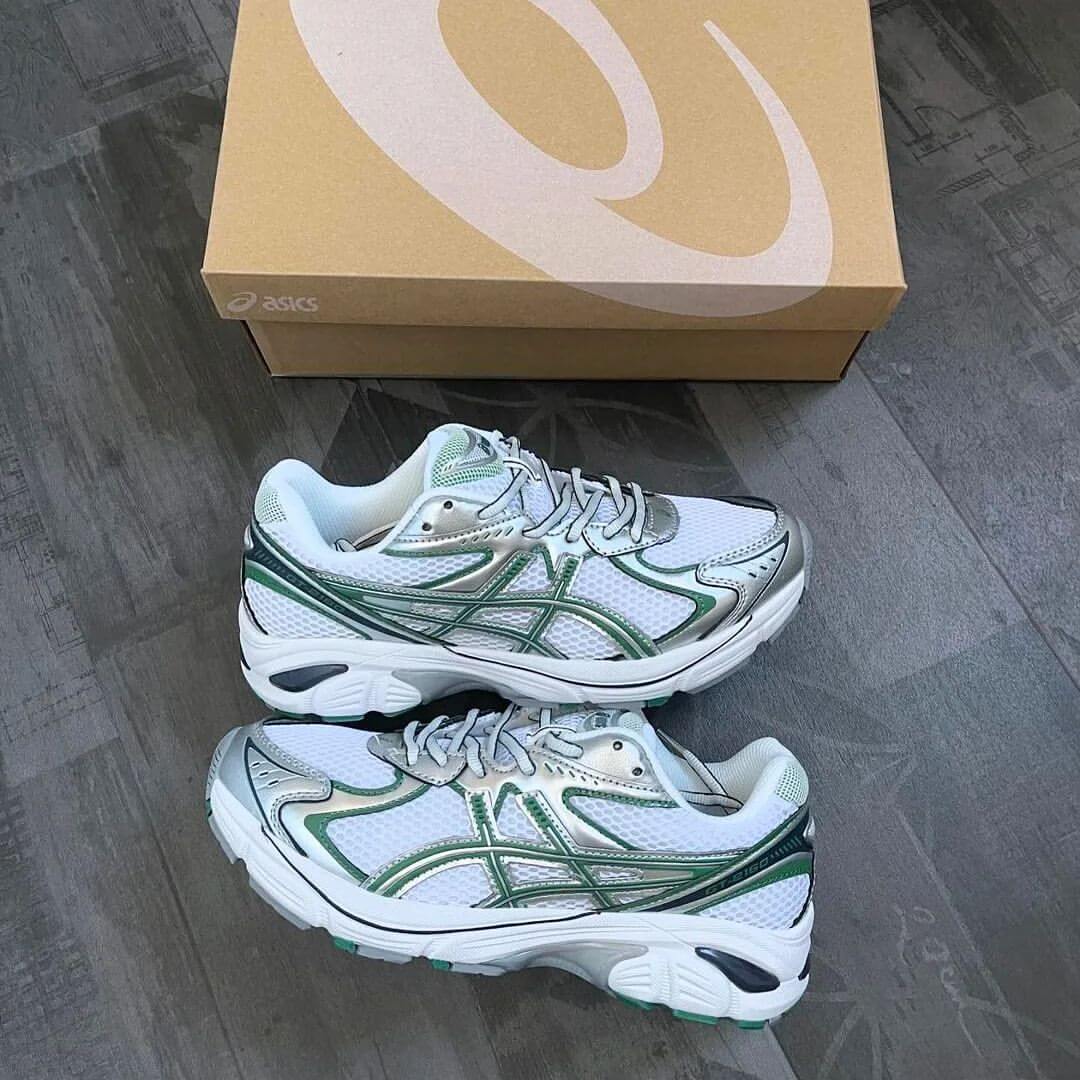 Asics Gel Lyte size 40-45 available in Ghana - sneaker Daisy 