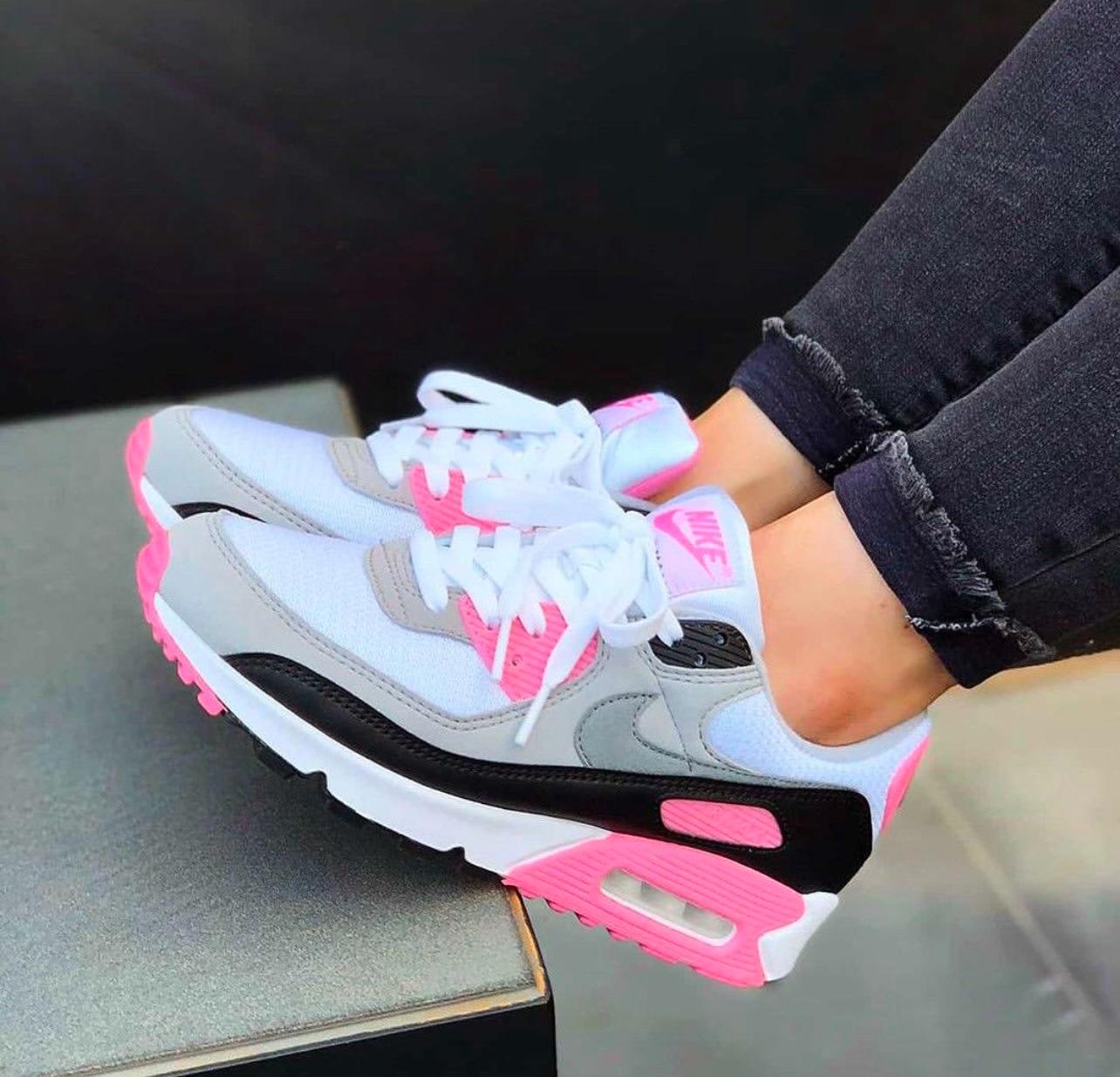 Nike Air Max 90