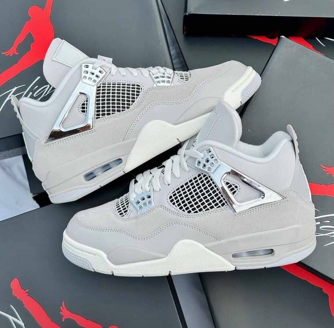 Jordan 4 Frozen Moment size 40-45 available in Ghana - sneaker Daisy 